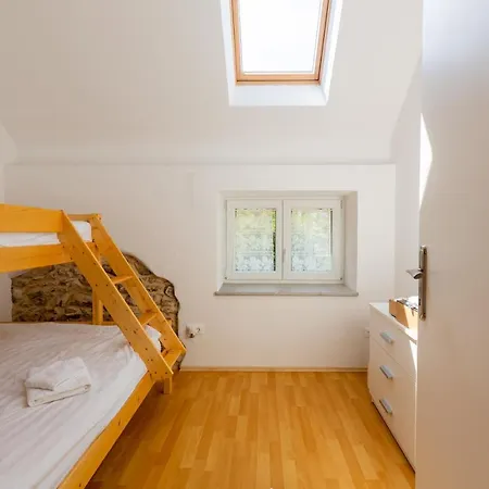 Holiday Country House Gora Gozd Exterior photo