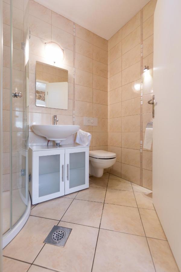 Gora Apartment